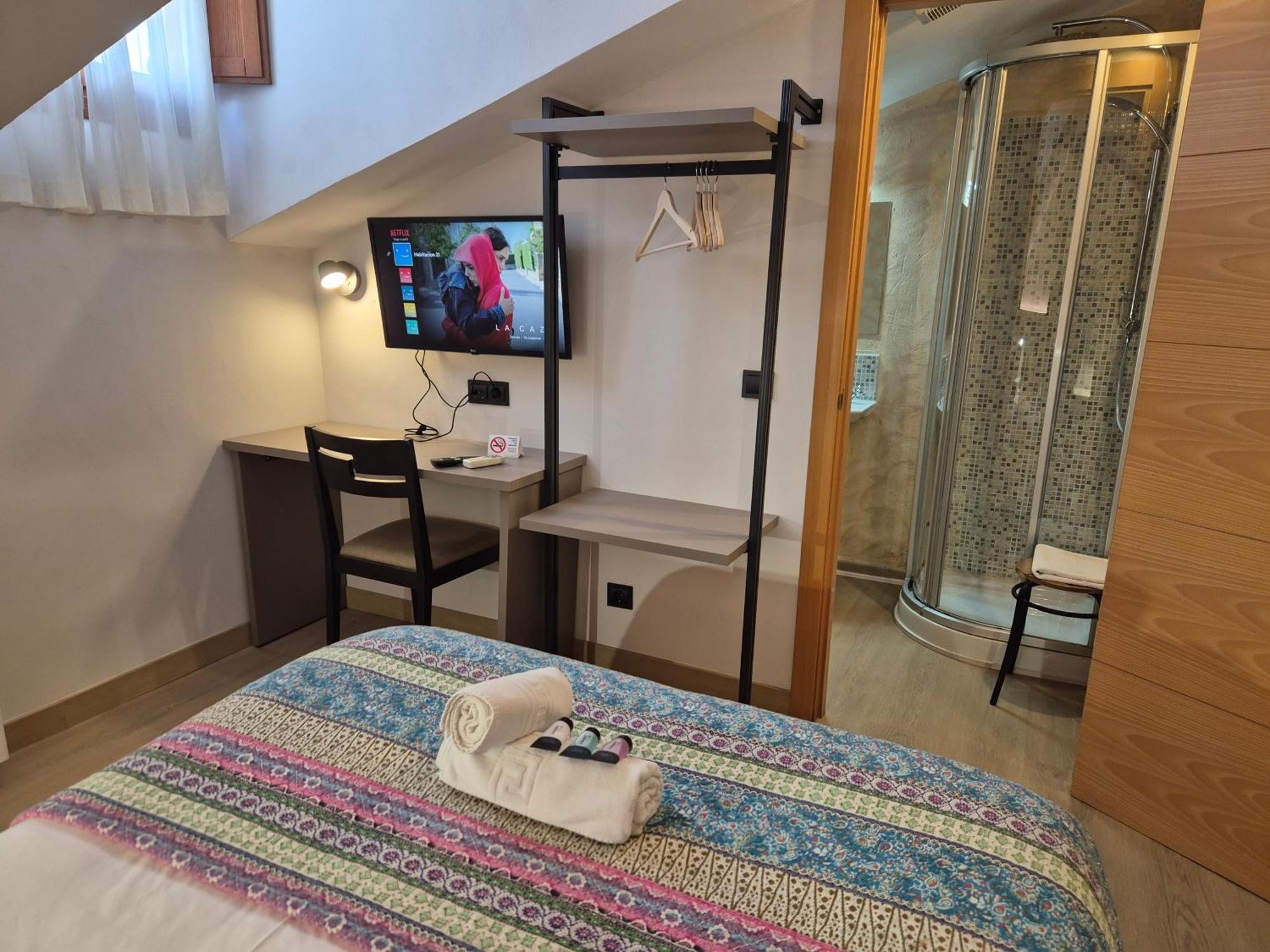 Hostal Bavieca Medinaceli Eksteriør bilde