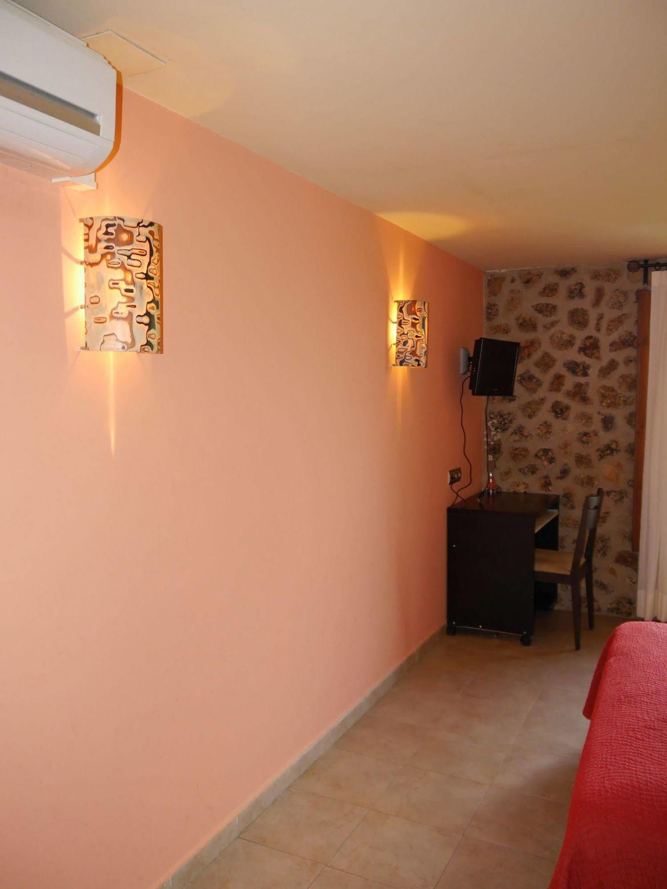 Hostal Bavieca Medinaceli Eksteriør bilde
